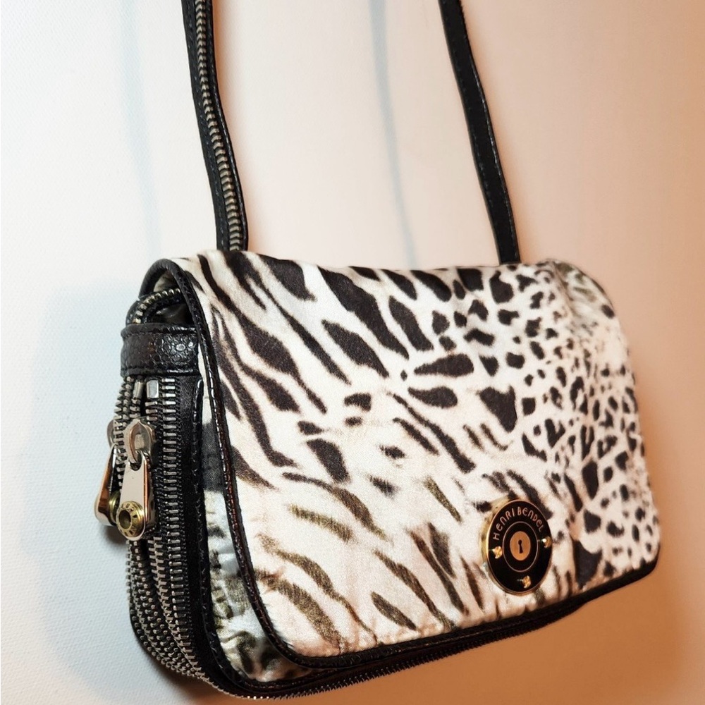 Henri Bendel Expandomatic Crossbody Bag NWOT - Picture 2 of 8